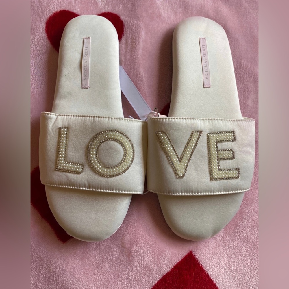 Victoria's Secret Cream 'LOVE' Slide Sandals